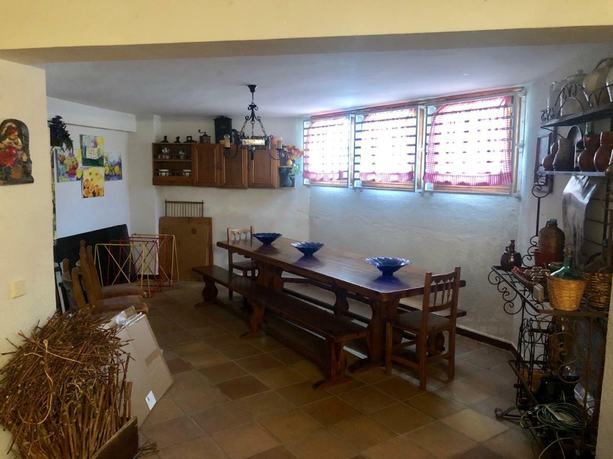 Preciosa Casa Independiente Con Piscina Cubierta Y Gran Jardin Privados Haro Ngoại thất bức ảnh