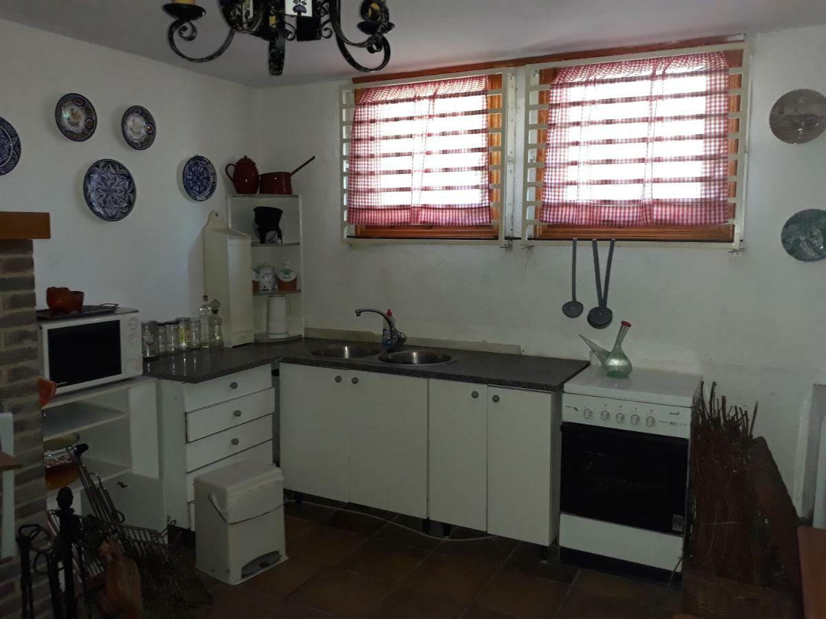 Preciosa Casa Independiente Con Piscina Cubierta Y Gran Jardin Privados Haro Ngoại thất bức ảnh